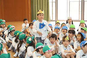 4月生まれのお誕生会　「春の大運動会」　年長組