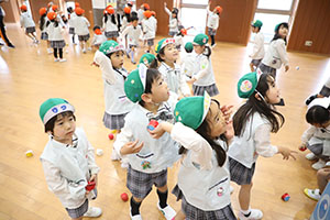 4月生まれのお誕生会　「春の大運動会」　年長組
