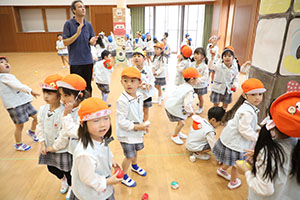 4月生まれのお誕生会　「春の大運動会」　年長組