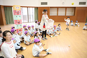4月生まれのお誕生会　「春の大運動会」　年長組