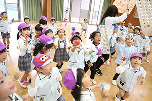 4月生まれのお誕生会　「春の大運動会」　年長組
