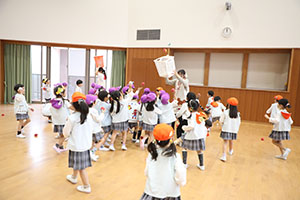4月生まれのお誕生会　「春の大運動会」　年長組