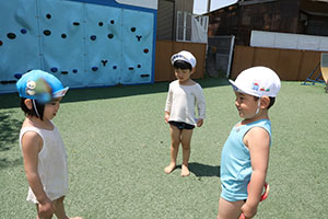 ジャブジャブ池で水遊び！　たんぽぽ・さくら