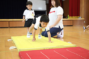 体操教室 －マットー　　ひまわり
