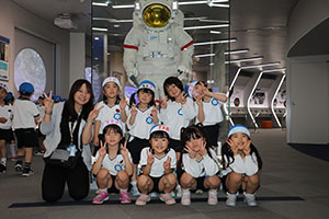 プラネタリウム見学　　たくさんの星がきれいだったね　C・D・E　