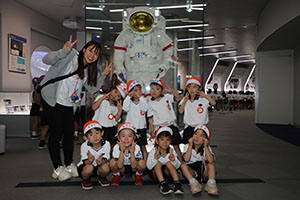 プラネタリウム見学　　たくさんの星がきれいだったね　C・D・E　