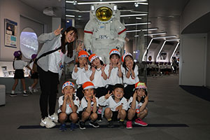 プラネタリウム見学　　たくさんの星がきれいだったね　C・D・E　