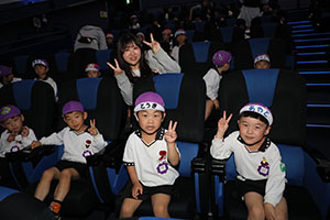 プラネタリウム見学　　たくさんの星がきれいだったね　C・D・E　