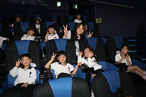 プラネタリウム見学　　たくさんの星がきれいだったね　C・D・E　