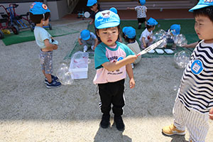 シャボン玉楽しかったね　あひる・ぺんぎん