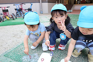 シャボン玉楽しかったね　あひる・ぺんぎん