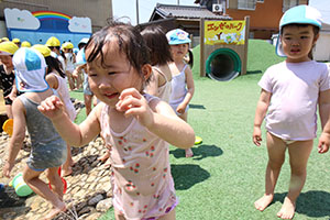 どろんこ遊び　こあら・ひまわり