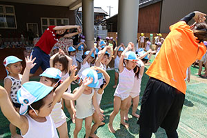 どろんこ遊び　こあら・ひまわり