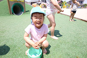 どろんこ遊び　こあら・ひまわり