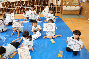 お母さんの絵の練習をしました　こあら