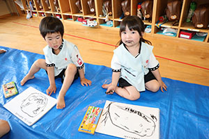 お母さんの絵の練習をしました　こあら