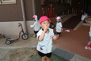 シャボン玉楽しかったね　ばら