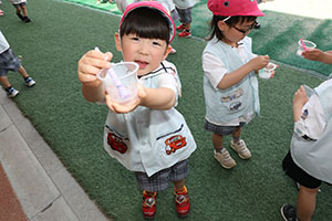 シャボン玉楽しかったね　ばら