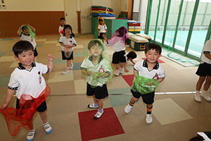 シフォンスカーフ遊び　ばら