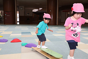 サーキット遊び　ひよこ・あひる・ぺんぎん