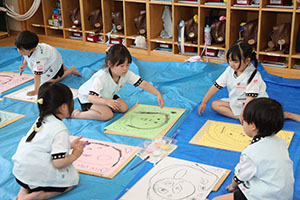 絵画教室　　ひまわり・さくら・たんぽぽ