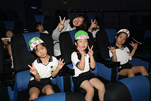 プラネタリウム見学　　たくさんの星がきれいだったね　A・B　NO．2