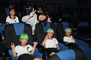 プラネタリウム見学　　たくさんの星がきれいだったね　A・B　NO．2