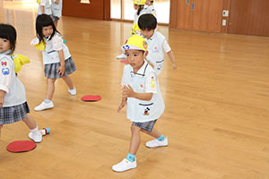 ボール取り競争　ひまわり