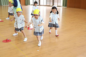 ボール取り競争　ひまわり