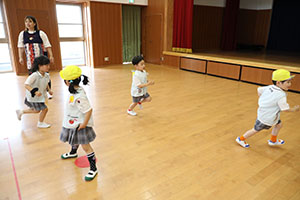 ボール取り競争　ひまわり