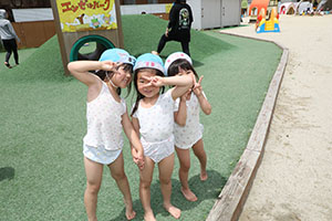 泥んこ遊び　ことり・さくら