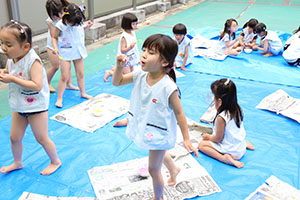 ぶくぶくシャボン玉に挑戦　A