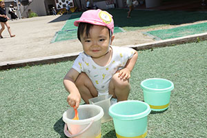 どろんこ遊び　ひよこ・あひる