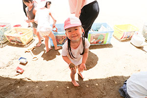 砂場で遊びました　うさぎ・ことり