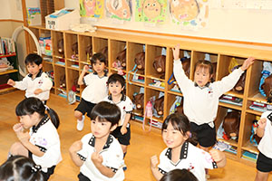 パイナポー体操頑張っています！　たんぽぽ・C・D