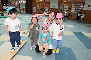 元気いっぱいサーキット遊び　ひよこ・あひる・ぺんぎん・こあら・ぱんだ・きりん
