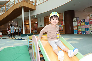 元気いっぱいサーキット遊び　ひよこ・あひる・ぺんぎん・こあら・ぱんだ・きりん