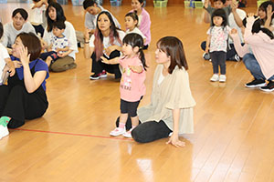 キッズクラブの親子体操教室　キッズ木曜コース