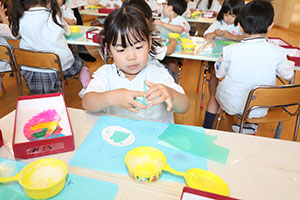 梅雨の制作　たんぽぽ