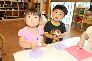 あじさいの制作　ひよこ