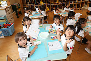 おたまじゃくしの観察　すみれ