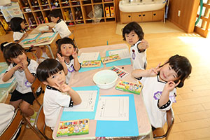 おたまじゃくしの観察　すみれ