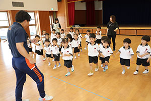 はじめての体操教室　　うさぎ