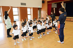 はじめての体操教室　　うさぎ