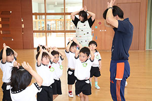 はじめての体操教室　　ことり