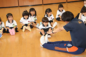 はじめての体操教室　　ことり
