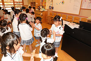 発表会ごっこ　こあら・B