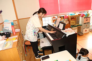 発表会ごっこ　こあら・B