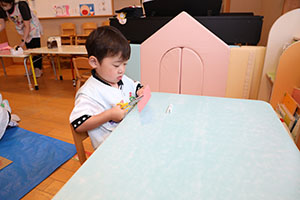 みんなでお家を作りました　ことり