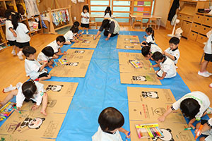 みんなでお家を作りました　ことり